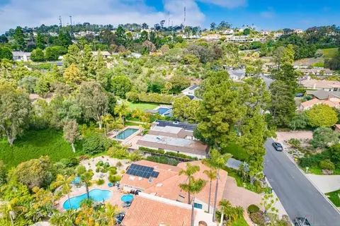 6746 Avenida Andorra, La Jolla, CA 92037 photo 59