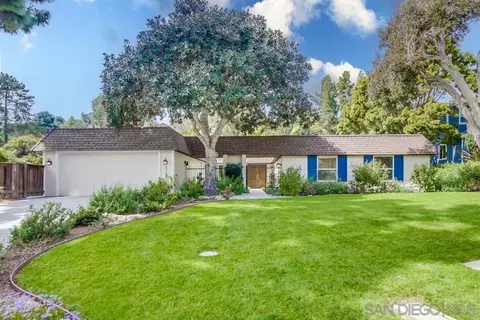 6746 Avenida Andorra, La Jolla, CA 92037 photo 5