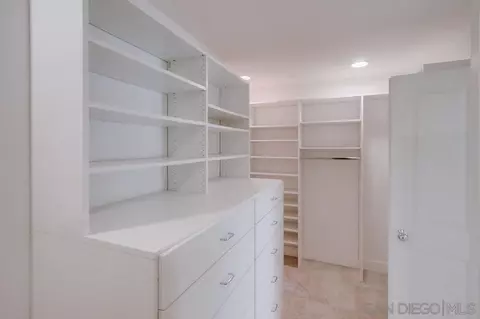 6746 Avenida Andorra, La Jolla, CA 92037 photo 28
