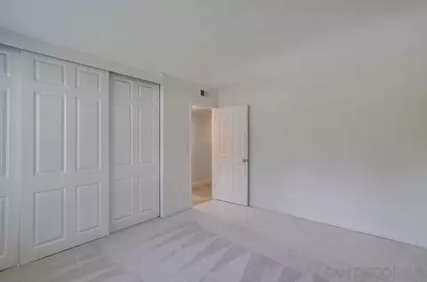 6746 Avenida Andorra, La Jolla, CA 92037 photo 43
