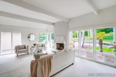 6746 Avenida Andorra, La Jolla, CA 92037 photo 9