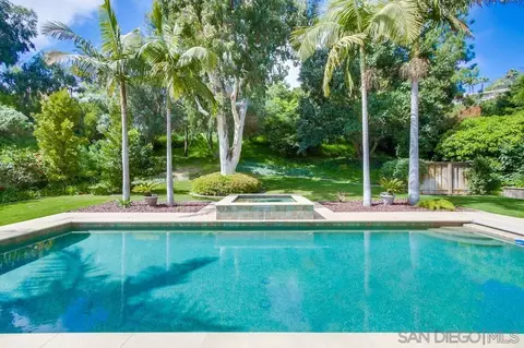 6746 Avenida Andorra, La Jolla, CA 92037 photo 48
