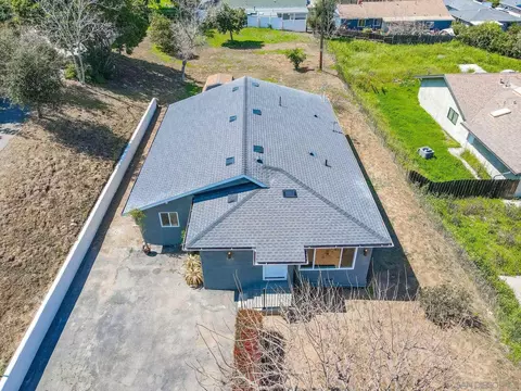 View/Area - 720 Darla Ln, Fallbrook, CA 92028 photo 1 of 13