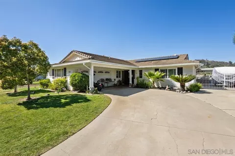 1210 Portola Ave, Escondido, CA 92026