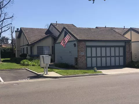 2415 Hawthorn Gln, Escondido, CA 92027