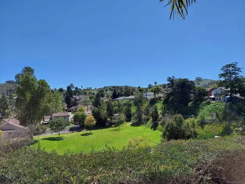 View/Area - 3031 Highlands Blvd, Spring Valley, CA 91977 photo 14 of 15