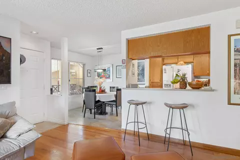 787 Brookstone Rd #204, Chula Vista, CA 91913 photo 2