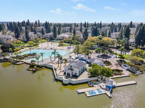 787 Brookstone Rd #204, Chula Vista, CA 91913 photo 35