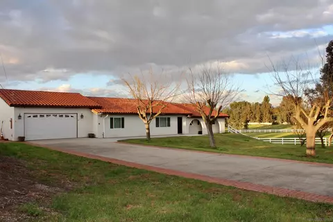 Exterior - 2441 Boundary Ave, Ramona, CA 92065 photo 9 of 10