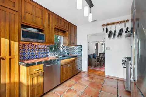 Kitchen - 4726 Boulder Pl, La Mesa, CA 91941 photo 2 of 4