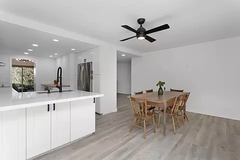 8867 Caminito Primavera, La Jolla, CA 92037 photo 19
