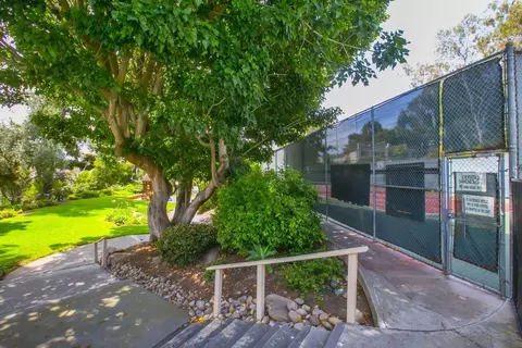 8867 Caminito Primavera, La Jolla, CA 92037 photo 40