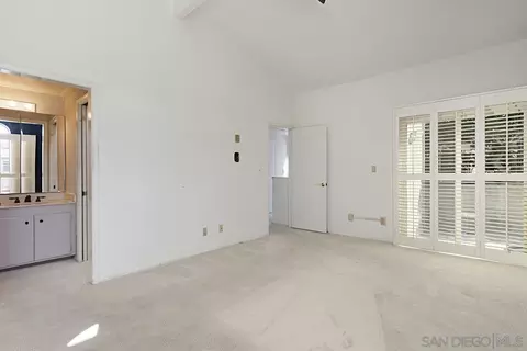 8867 Caminito Primavera, La Jolla, CA 92037 photo 23