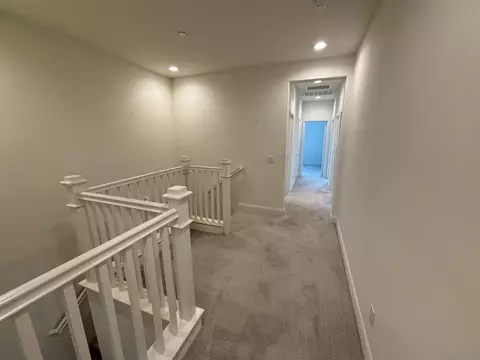 Entry Way - 2114 Solara Ln, Vista, CA 92081 photo 2 of 2