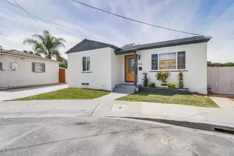 5175 Silk Pl, San Diego, CA 92105