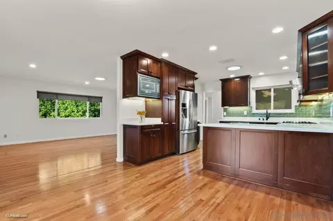 Kitchen - 972 Iris Ave, Imperial Beach, CA 91932 photo 2 of 5