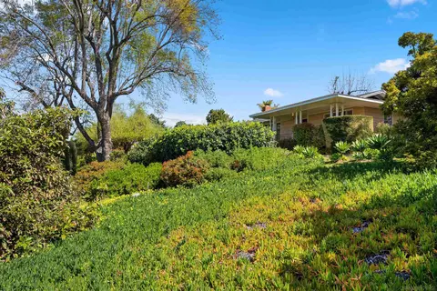 655 Bradford Rd, El Cajon, CA 92019 photo 3