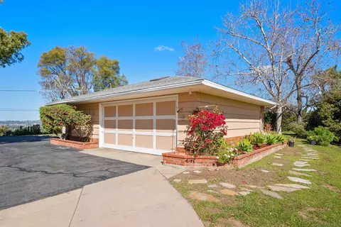 655 Bradford Rd, El Cajon, CA 92019 photo 5