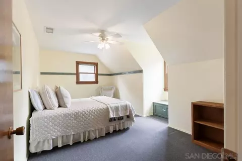 Bedroom - 13636 Jack Rabbit Rd, Poway, CA 92064 photo 1 of 5