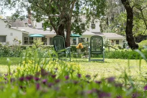 Exterior - 13636 Jack Rabbit Rd, Poway, CA 92064 photo 4 of 11