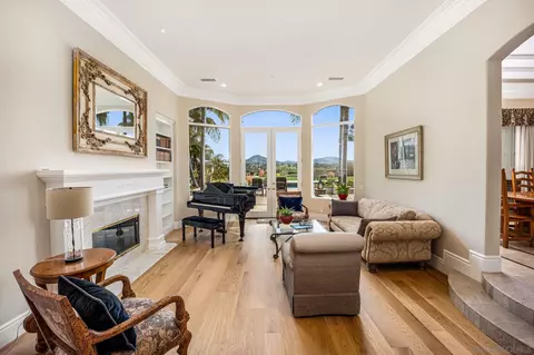 Living - 3451 Calle Margarita, Encinitas, CA 92024 photo 4 of 6
