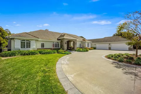 Exterior - 3451 Calle Margarita, Encinitas, CA 92024 photo 8 of 23