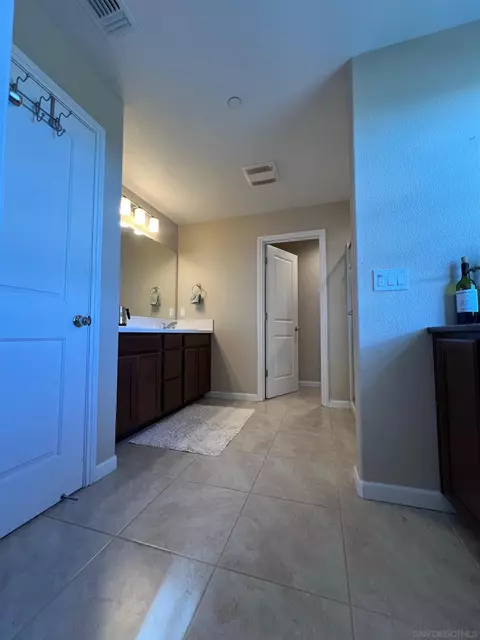 Bath - 16206 E Garrison Dr, Marina, CA 93933 photo 5 of 5
