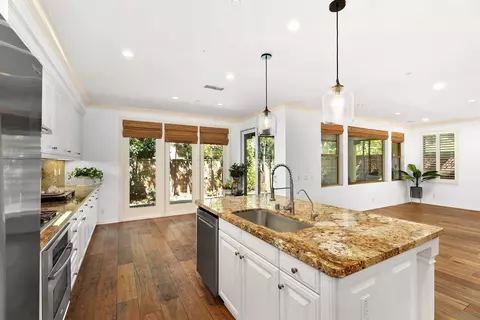 Kitchen - 55 Diamond, Irvine, CA 92620 photo 4 of 5