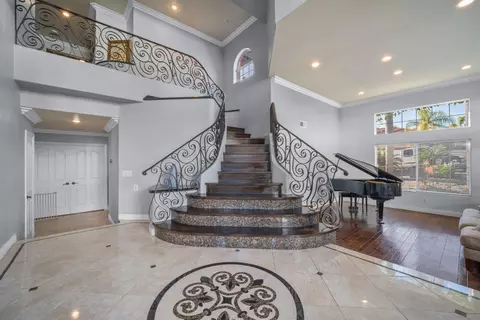 Entry Way - 1209 Rancho Pacifica Pl, Vista, CA 92084 photo 2 of 5