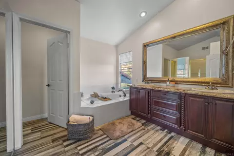 Bath - 1209 Rancho Pacifica Pl, Vista, CA 92084 photo 1 of 5