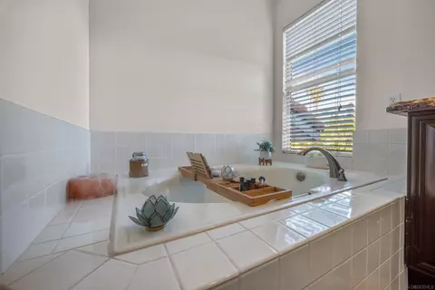 Kitchen - 1209 Rancho Pacifica Pl, Vista, CA 92084 photo 1 of 4