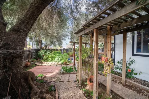 Exterior - 9627 12 Los Coches Rd, Lakeside, CA 92040 photo 19 of 23
