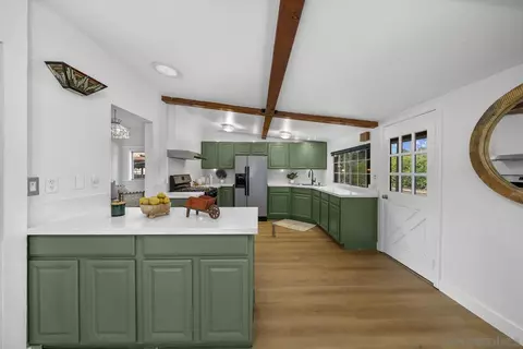 Kitchen - 9627 12 Los Coches Rd, Lakeside, CA 92040 photo 4 of 5