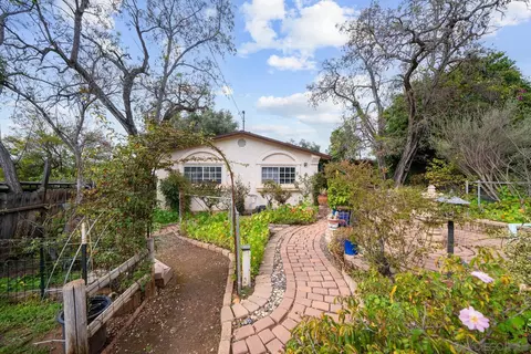 Exterior - 9627 12 Los Coches Rd, Lakeside, CA 92040 photo 4 of 23