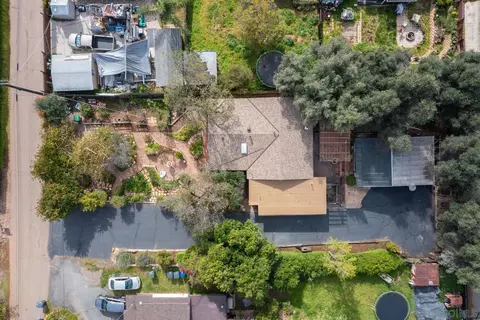 View/Area - 9627 12 Los Coches Rd, Lakeside, CA 92040 photo 6 of 12