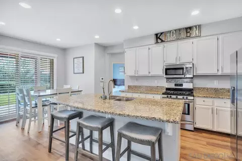Kitchen - 44016 Terraza Ct, Temecula, CA 92592 photo 1 of 5