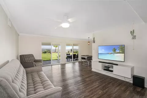 Living - 10808 Avenida Catherina, Spring Valley, CA 91978 photo 2 of 2