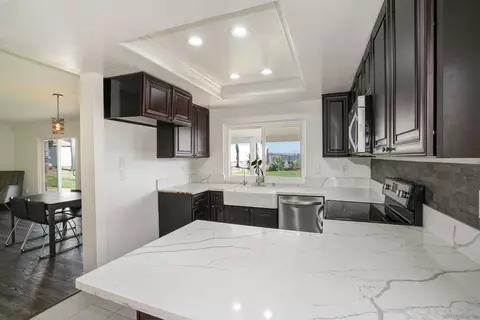 Kitchen - 10808 Avenida Catherina, Spring Valley, CA 91978 photo 3 of 6