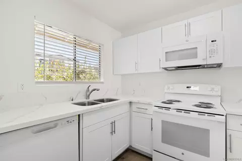 8858 Olive Ln, Santee, CA 92071 photo 14