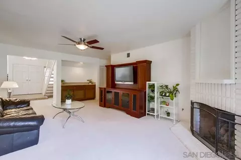 Living - 13108 Decant Dr, Poway, CA 92064 photo 9 of 9