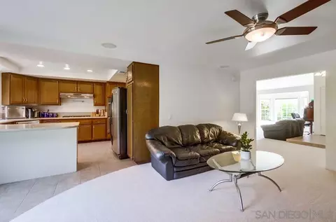 Living - 13108 Decant Dr, Poway, CA 92064 photo 7 of 9