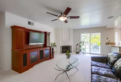 Living - 13108 Decant Dr, Poway, CA 92064 photo 5 of 9