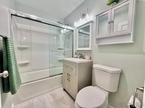 Bath - 1387 Hartman Dr, El Cajon, CA 92020 photo 1 of 1