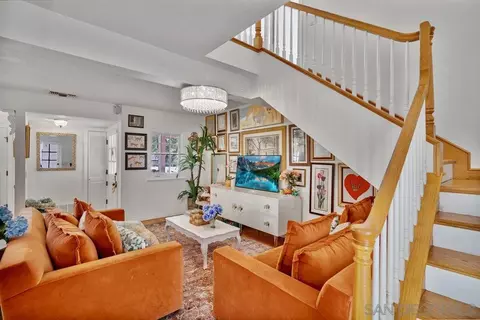 334 G Ave, Coronado, CA 92118