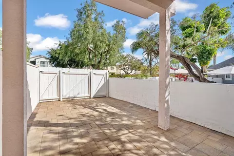 Exterior - 334 G Ave, Coronado, CA 92118 photo 7 of 7