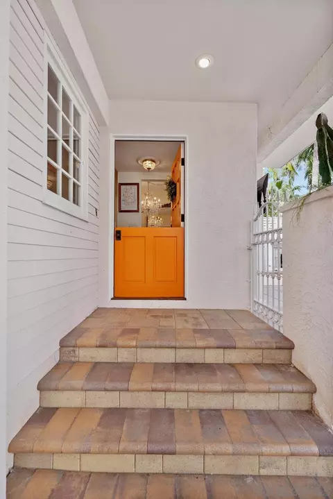 Entry Way - 334 G Ave, Coronado, CA 92118 photo 5 of 5