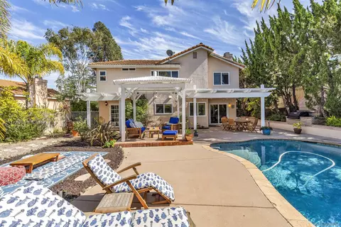 15952 Camino Codorniz, San Diego, CA 92127