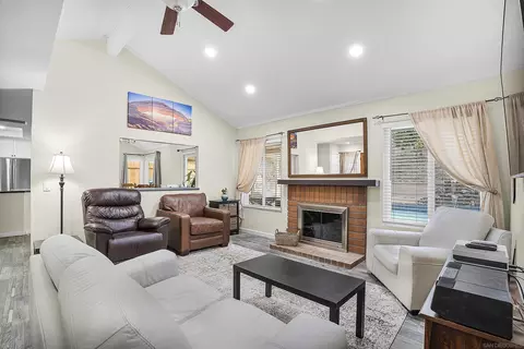 Living - 10427 Strathmore Dr, Santee, CA 92071 photo 2 of 5