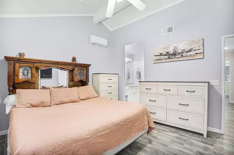 Bedroom - 10427 Strathmore Dr, Santee, CA 92071 photo 2 of 4