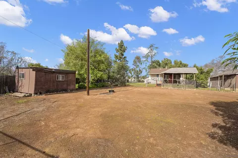 Exterior - 1939 Valley View Blvd, El Cajon, CA 92019 photo 17 of 21